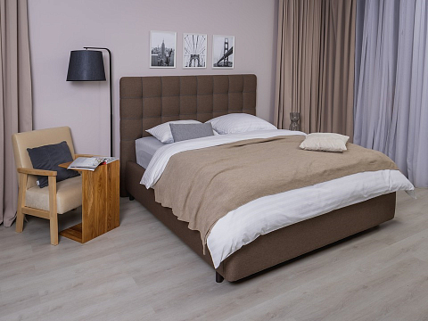 Кровать с мягким изголовьем Leon - Современная кровать, украшенная декоративным кантом.